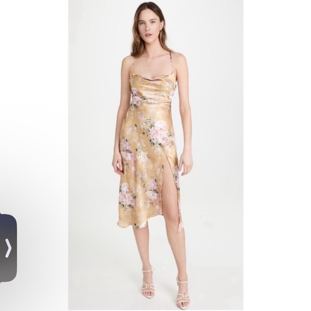 NWT ASTR the Label Gaia Dress in Mustard
Floral Large Satin Silk Formal Wedding - Picture 6 of 12